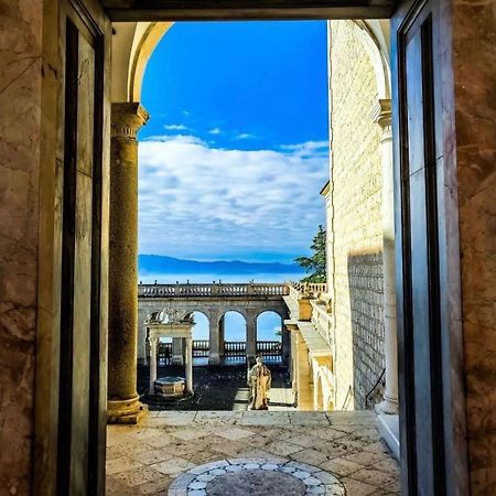 A Casa Di Tina Lägenhet Cassino Exteriör bild